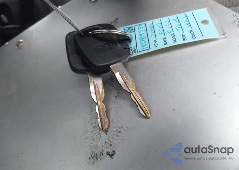 2001 Ford F-150 Harley-Davidson Edition/King Ranch Edition/Lariat/Xlt from USA, damaged, VIN 1FTRW07L11KD89579